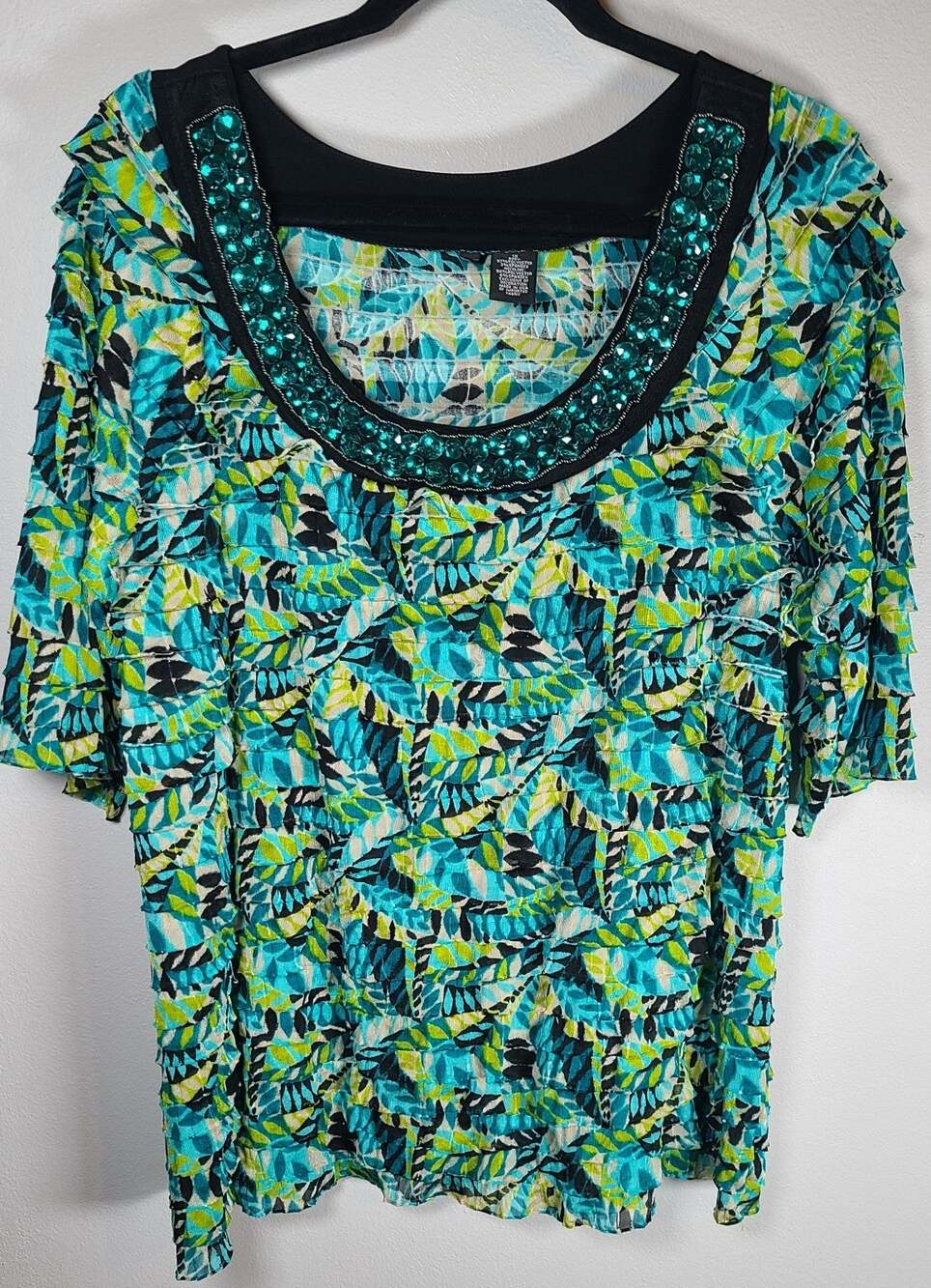 Y2K Women Ruffled Tiered Rhinestone Neckline Top Boho Chic Stretch Artsy 1X